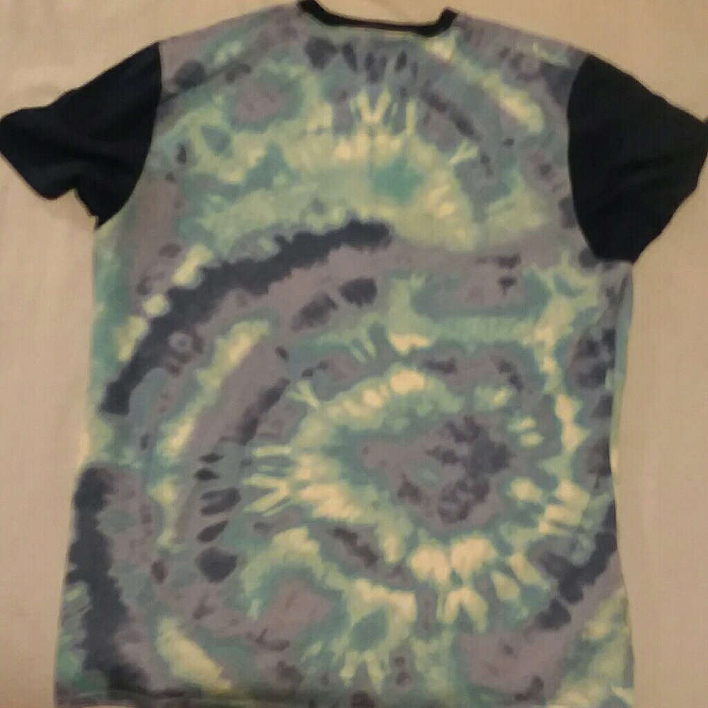 Hollister t shirt